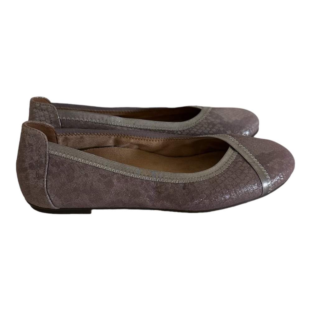 Vionic Caroll Metallic Purple Flats Size 7.5